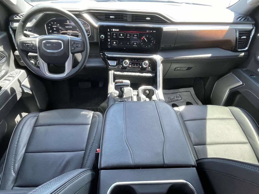 Used 2025 GMC Sierra 1500 Denali AWD/4WD image 11