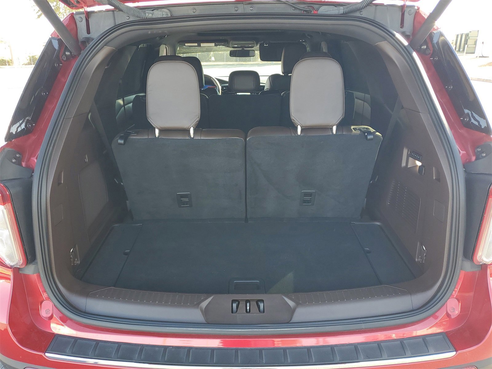 Certified 2022 Ford Explorer King Ranch image 7