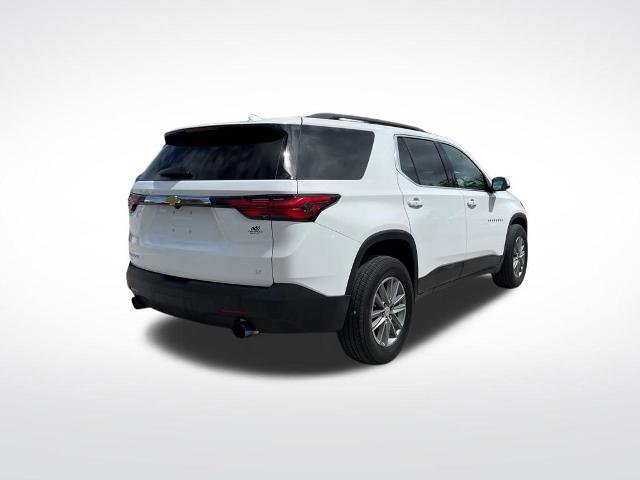 Used 2022 Chevrolet Traverse LT image 3