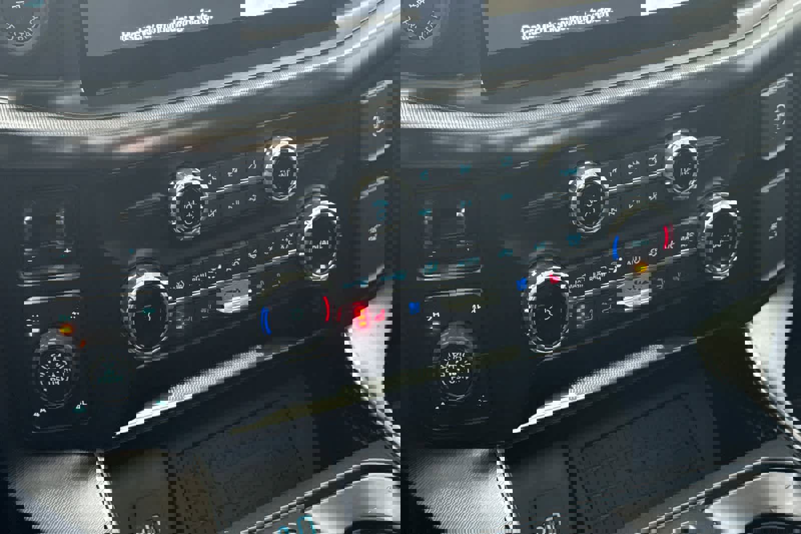 Certified 2023 Ford F150 Platinum w/ Equipment Group 701A High image 18