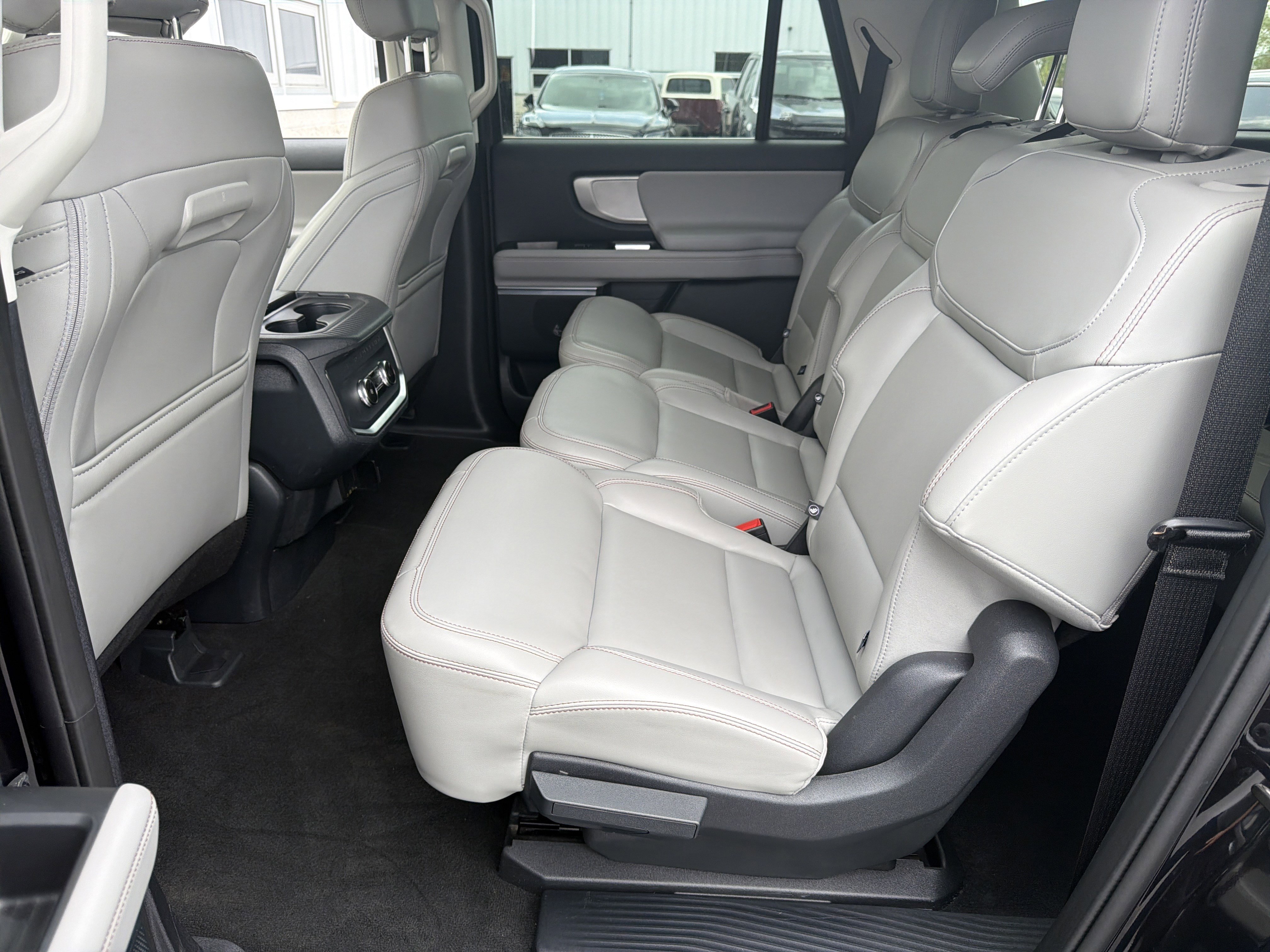 Certified 2025 Ford Expedition Max Active AWD/4WD image 36