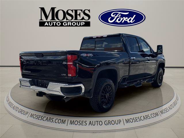Used 2024 Chevrolet Silverado 2500 LTZ w/ LTZ Convenience Package AWD/4WD image 4