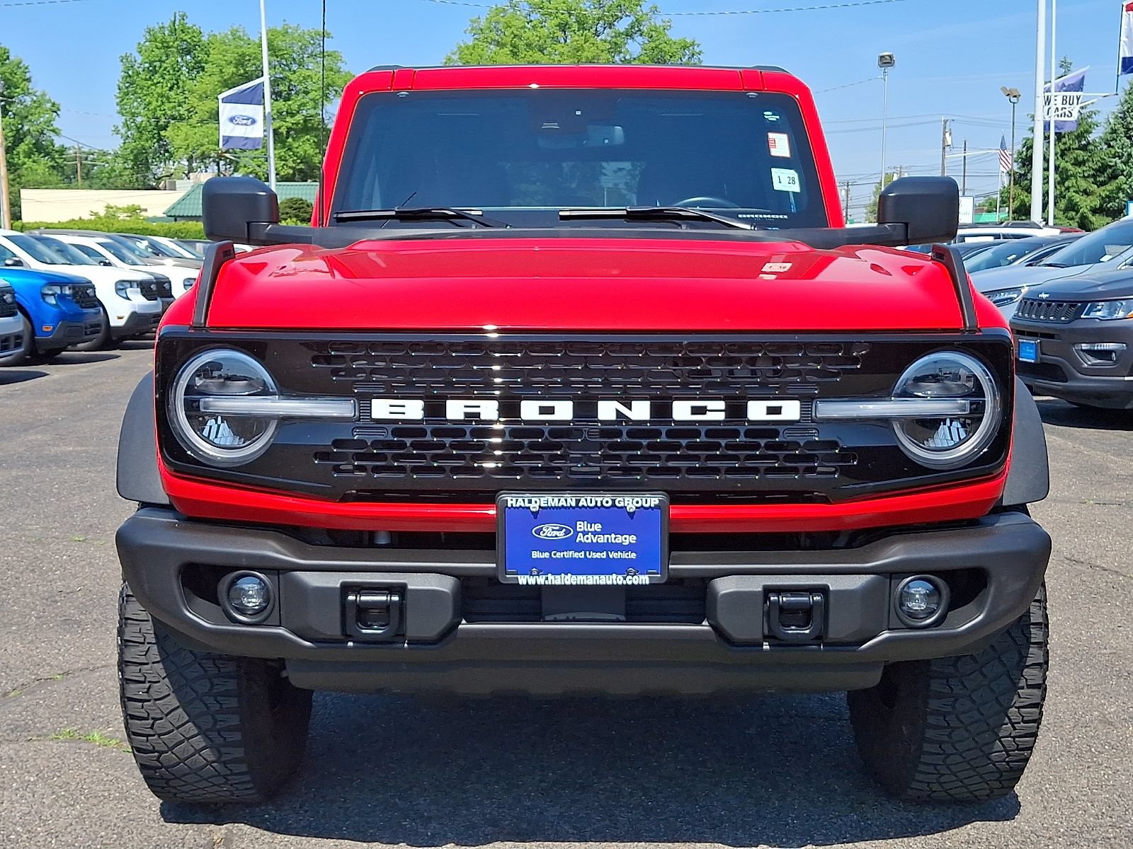 Certified 2023 Ford Bronco Wildtrak AWD/4WD image 2