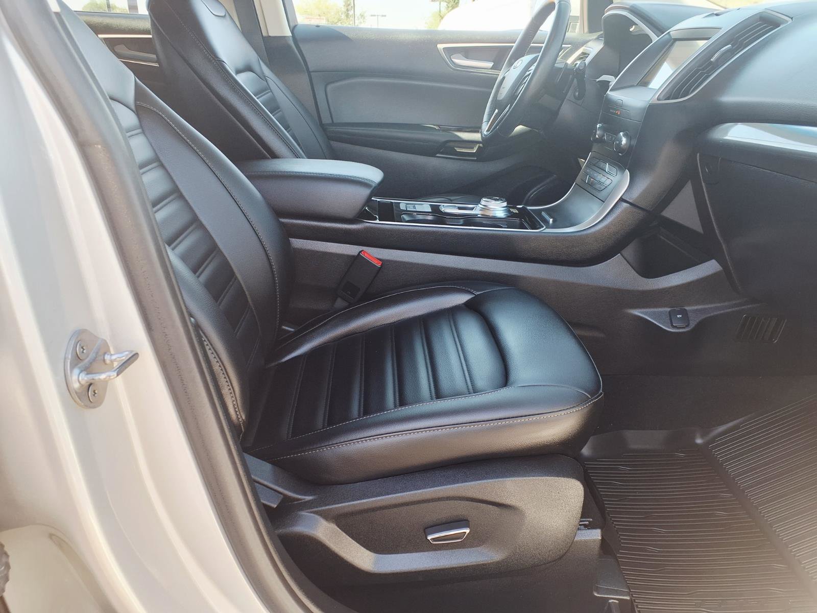 Certified 2019 Ford Edge SEL w/ Equipment Group 201A AWD/4WD image 11