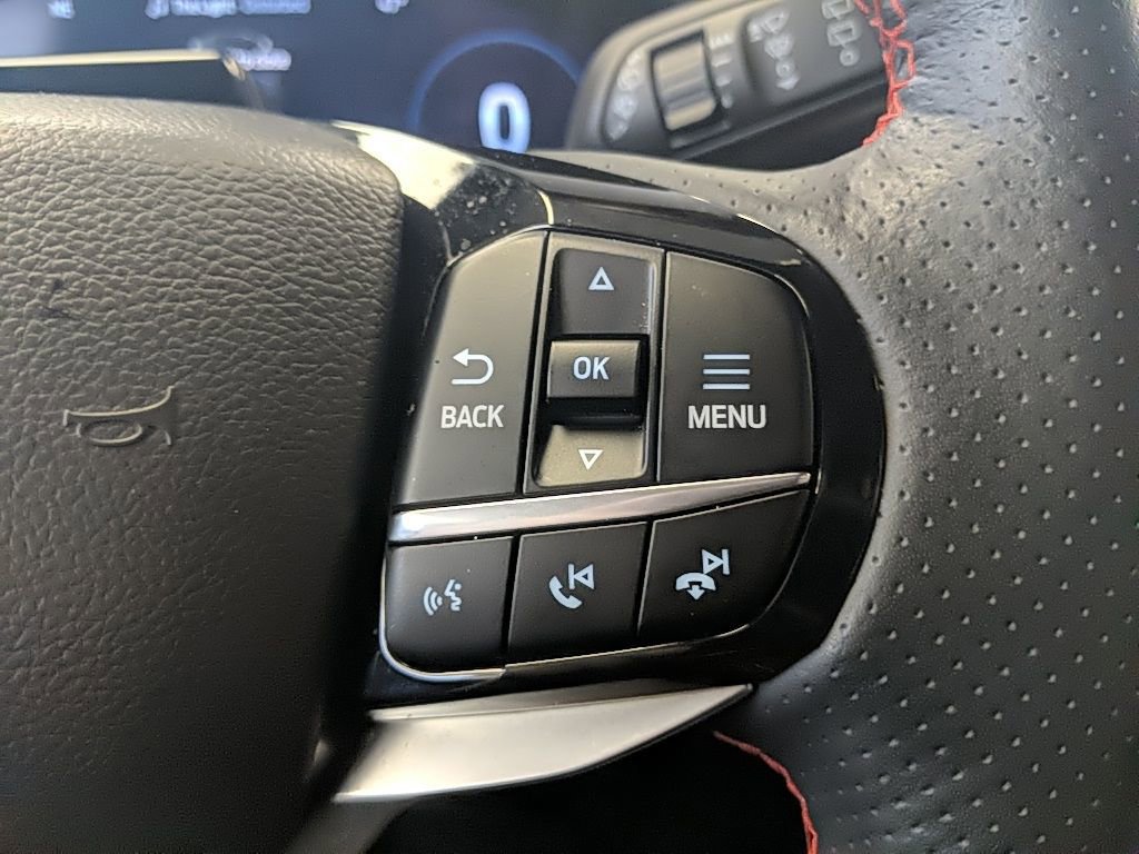 Certified 2025 Ford Explorer ST-Line w/ Premium Package image 18