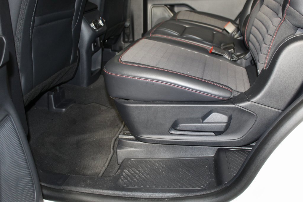 Certified 2025 Ford Explorer ST-Line w/ ST-Line Street Pack image 12