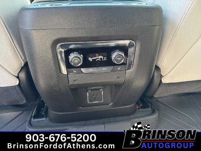 Used 2025 Chevrolet Suburban Premier w/ Sun And Tow Package AWD/4WD image 14