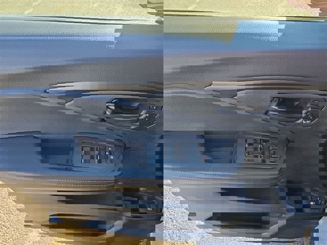 Used 2025 Honda Ridgeline TrailSport image 14