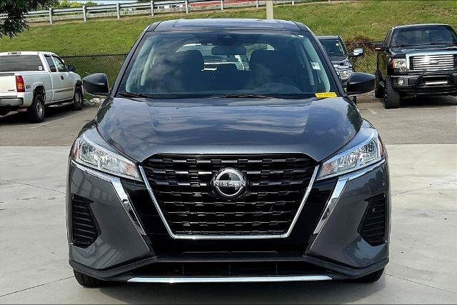 Used 2024 Nissan Kicks S FWD image 2