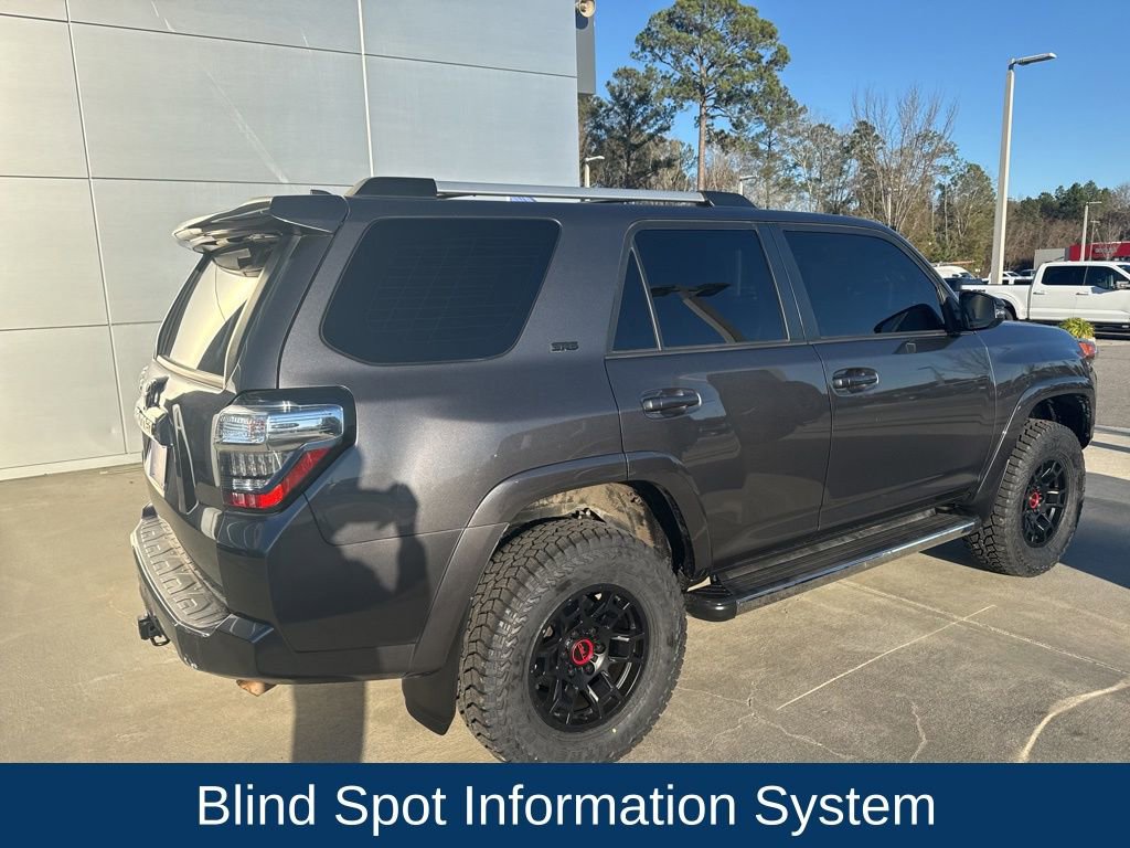 Used 2022 Toyota 4Runner SR5 Premium image 6