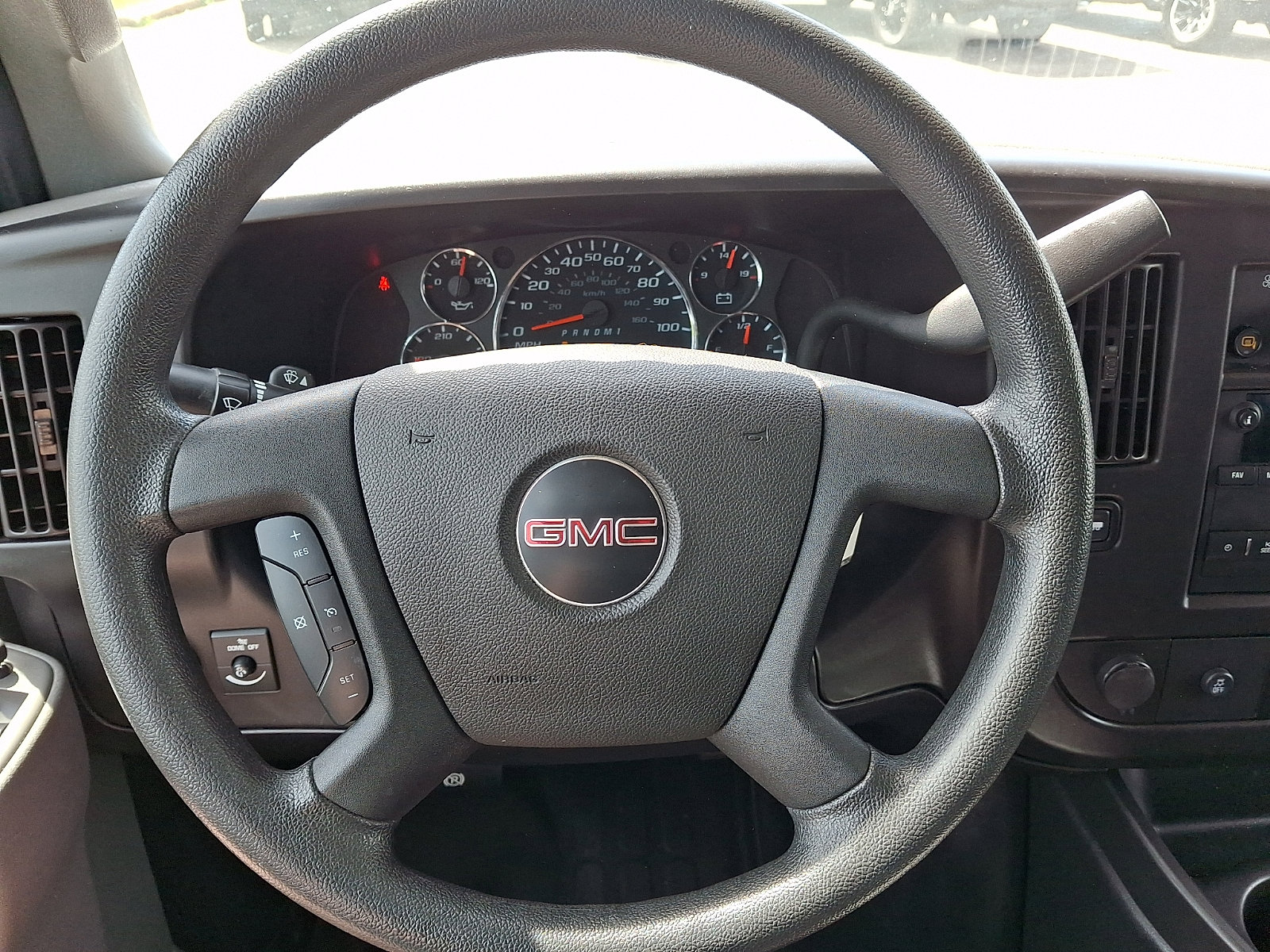 Used 2022 GMC Savana 2500 w/ Driver Convenience Package RWD image 22