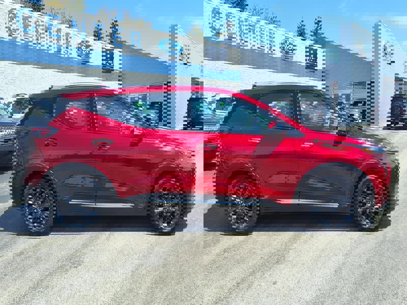 Used 2022 Chevrolet Bolt EUV Premier w/ Launch Edition image 6