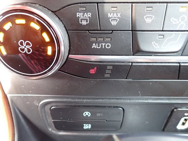 Certified 2021 Ford EcoSport SE w/ SE Convenience Package AWD/4WD image 25