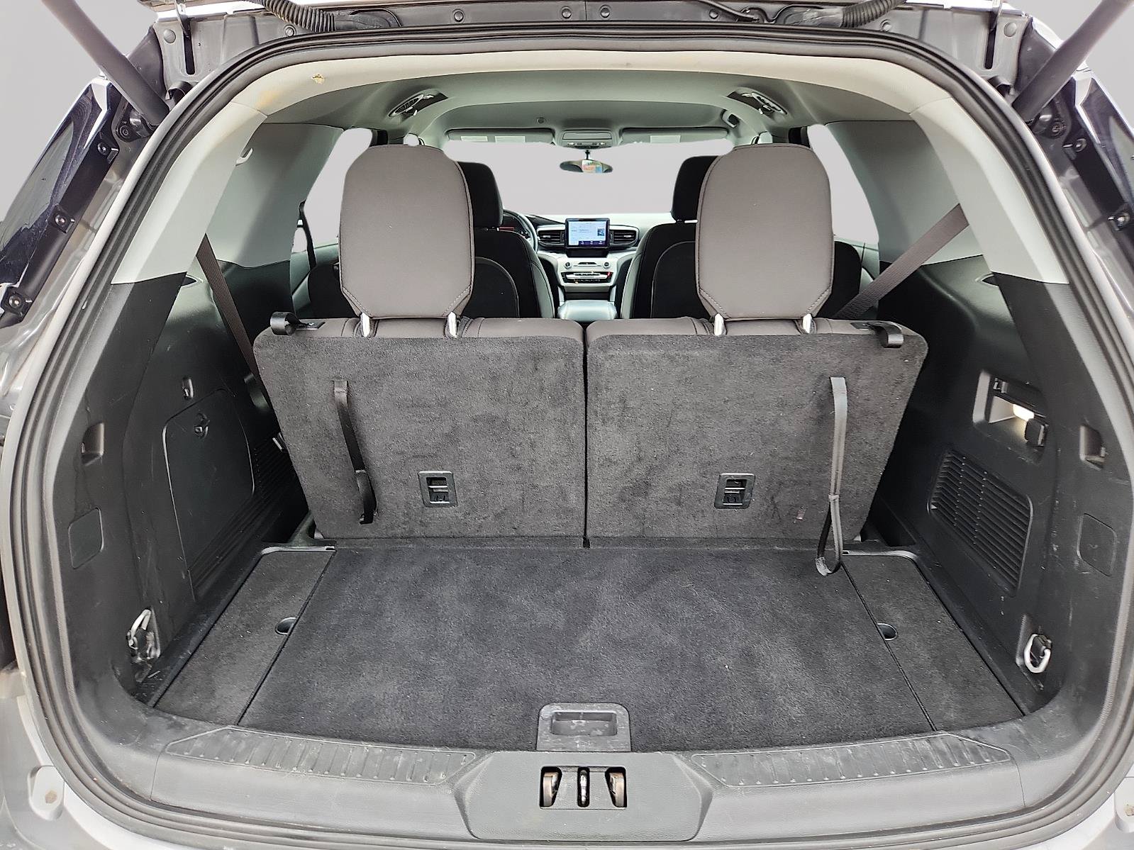 Certified 2023 Ford Explorer XLT AWD/4WD image 24
