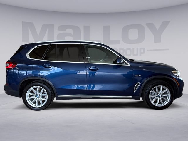 Used 2022 BMW X5 xDrive45e w/ Luxury Seating Package AWD/4WD image 6