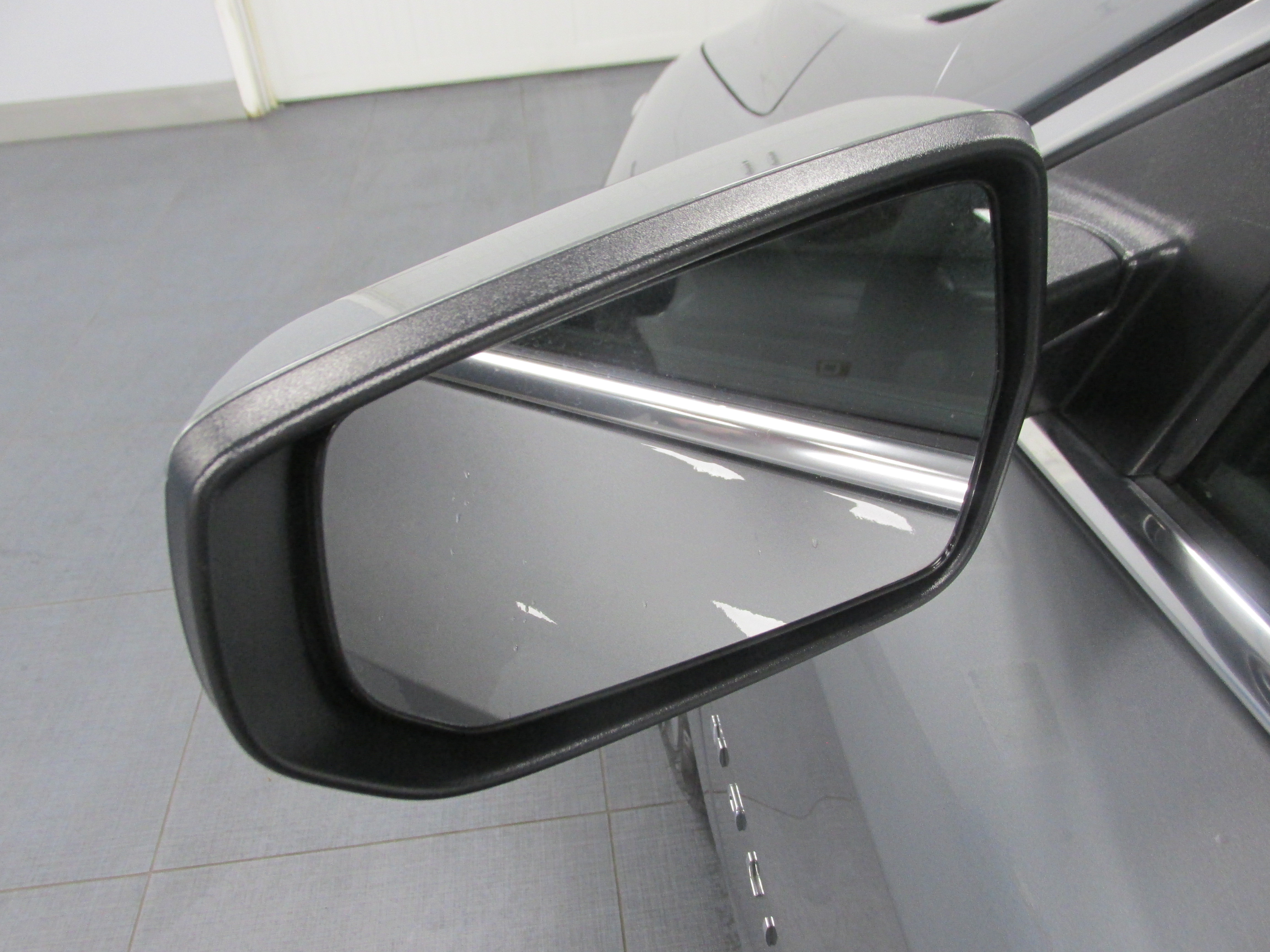 Used 2024 Chevrolet Malibu LT FWD image 17