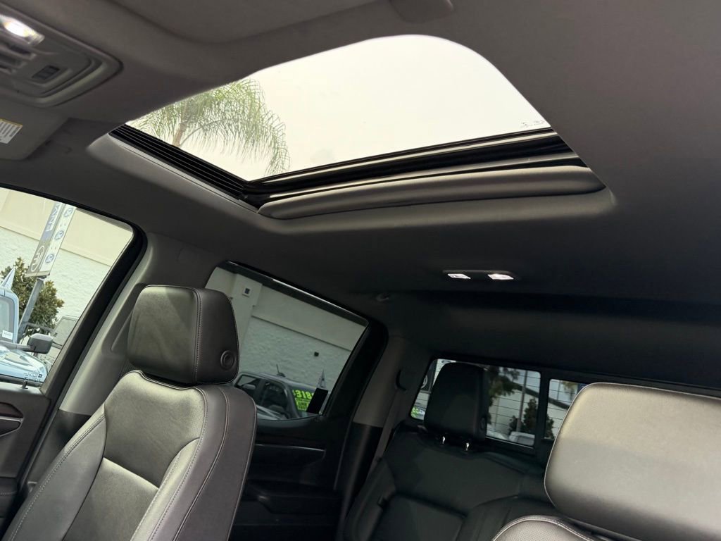 Used 2023 GMC Sierra 1500 SLT w/ SLT Premium Package image 18