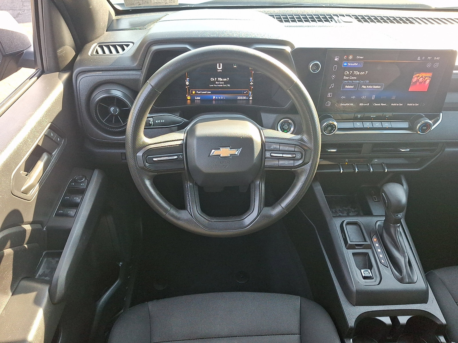 Used 2023 Chevrolet Colorado W/T RWD image 11