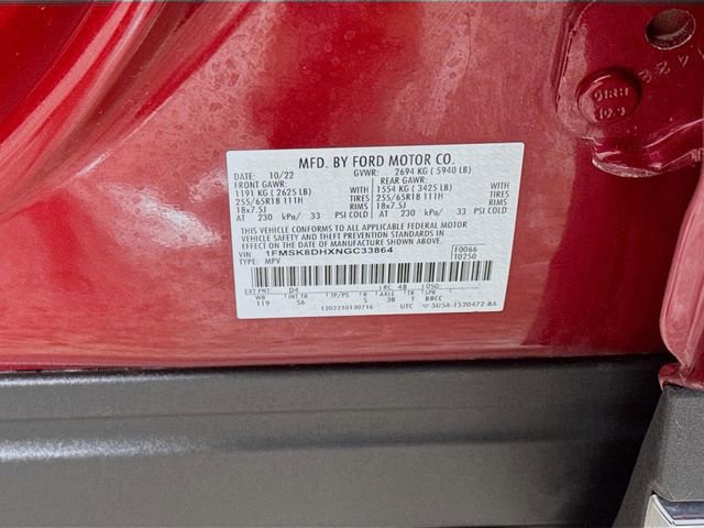 Certified 2022 Ford Explorer XLT w/ Equipment Group 202A image 33