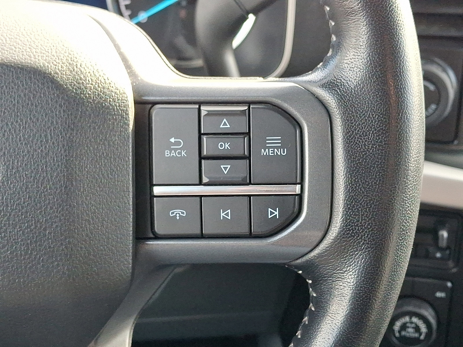 Certified 2022 Ford F150 XLT w/ Equipment Group 302A High image 24