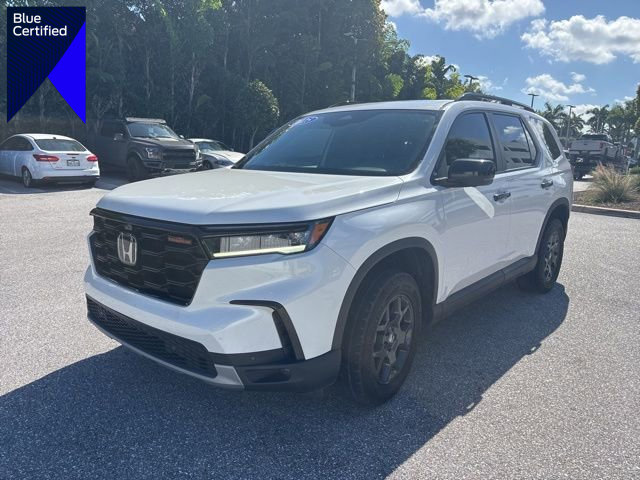 Used 2025 Honda Pilot TrailSport