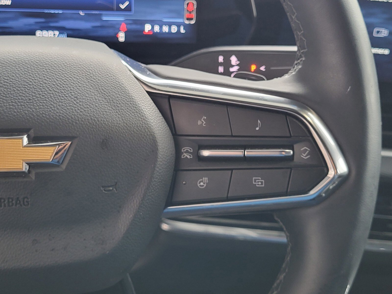 Used 2026 Chevrolet Equinox LT w/ Safety and Technology Package image 25