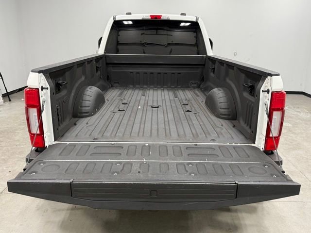 Certified 2022 Ford F350 Platinum AWD/4WD image 12
