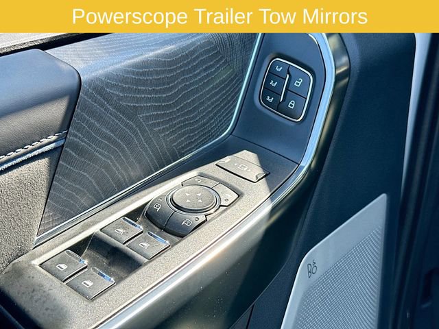 Certified 2025 Ford F350 Platinum w/ Tremor Off-Road Package AWD/4WD image 7