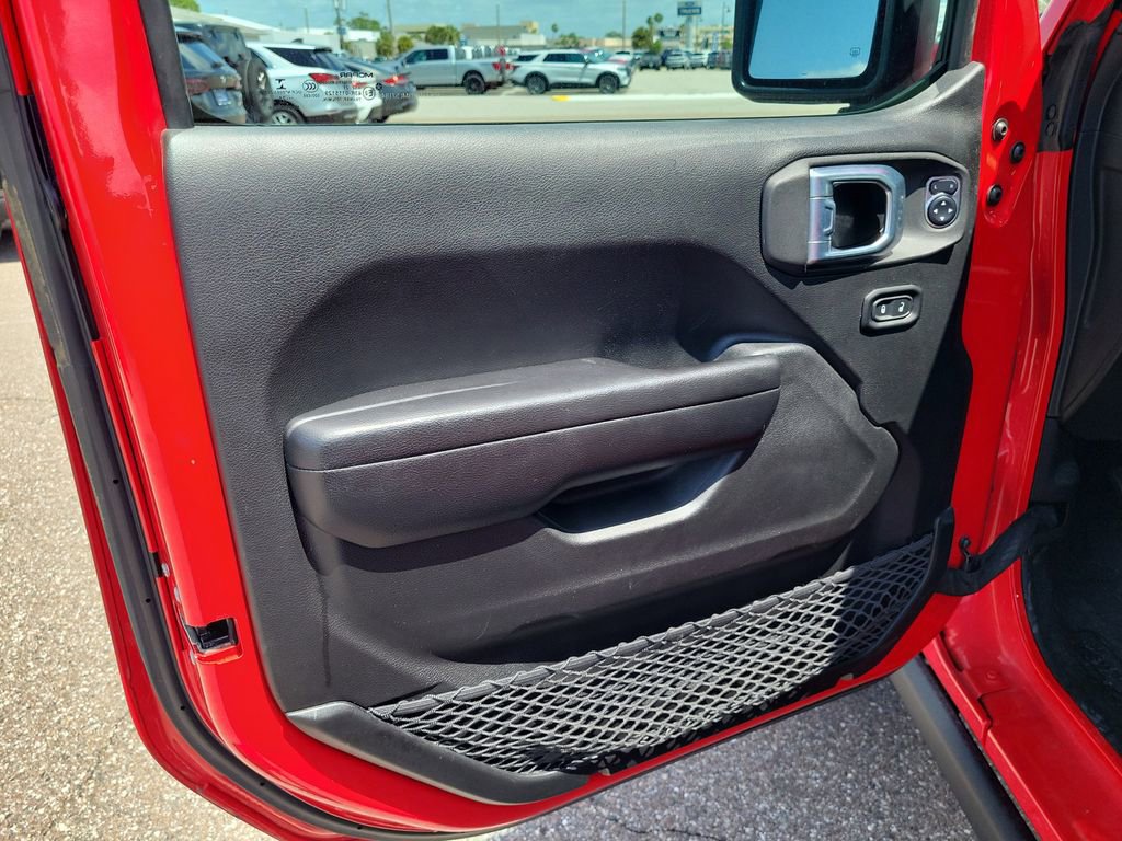 Used 2021 Jeep Gladiator Rubicon image 22