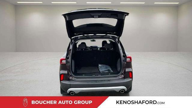 Certified 2023 Ford Escape SE image 9