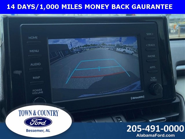 Used 2021 Toyota RAV4 XLE Premium image 15