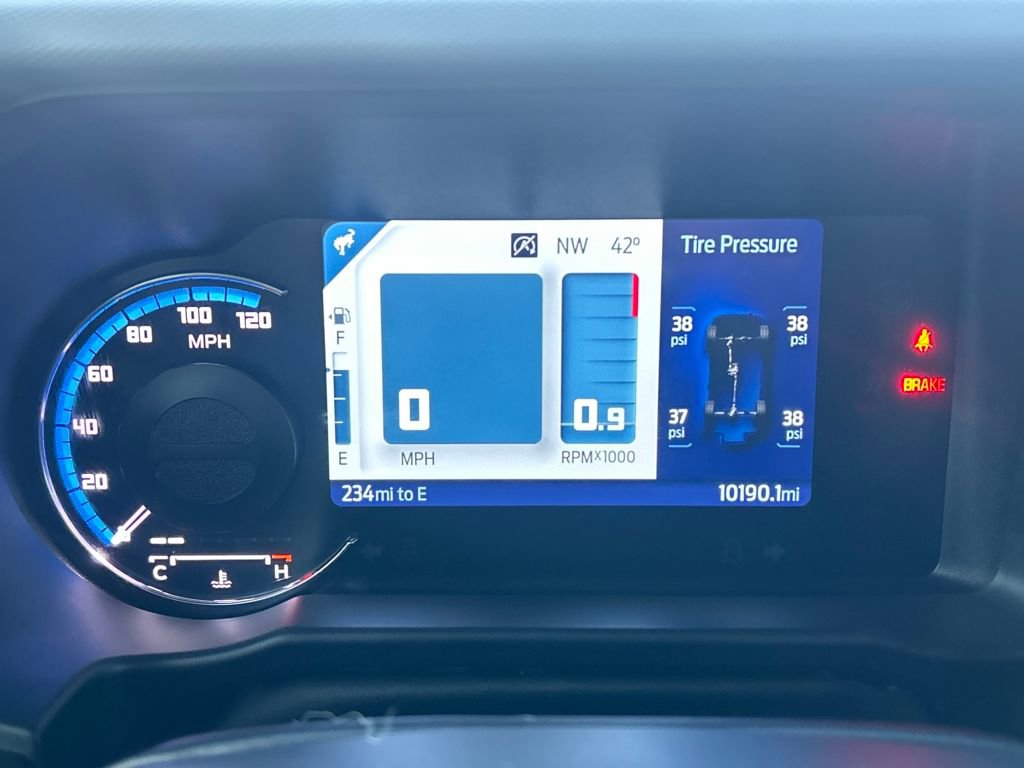 Certified 2022 Ford Bronco Black Diamond image 20