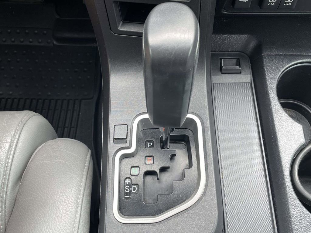 Used 2020 Toyota Sequoia SR5 w/ Premium Package image 17