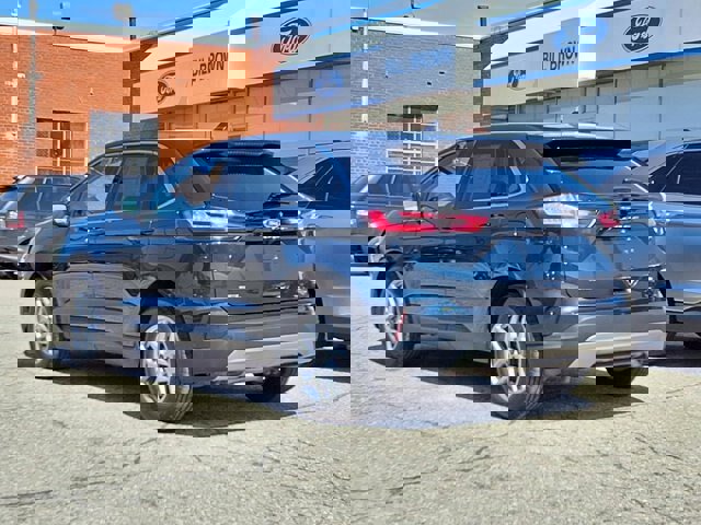 Certified 2024 Ford Edge SEL w/ Convenience Package image 3
