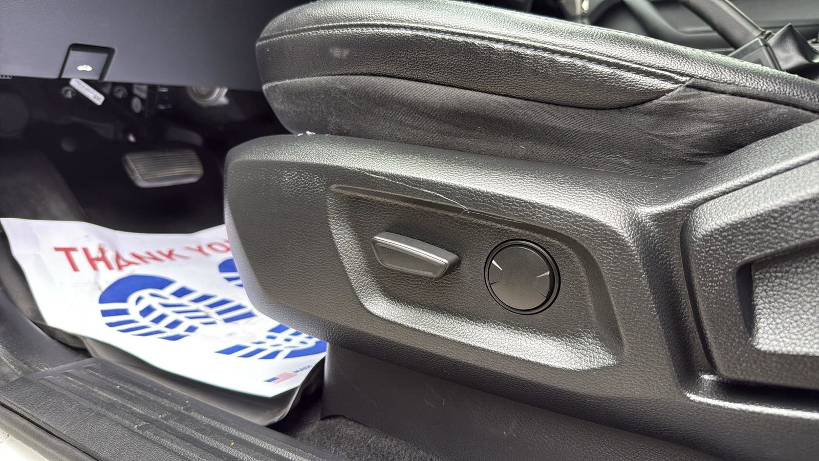 Certified 2019 Ford Ranger Lariat w/ Equipment Group 501A Mid image 11