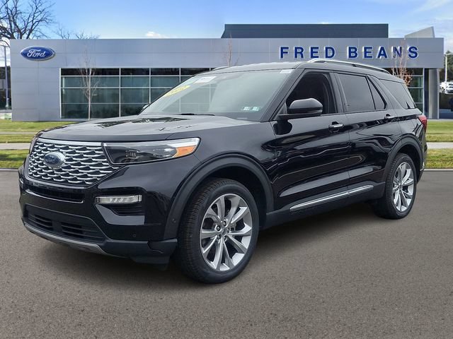 Certified 2022 Ford Explorer Platinum w/ Equipment Group 601A AWD/4WD image 3