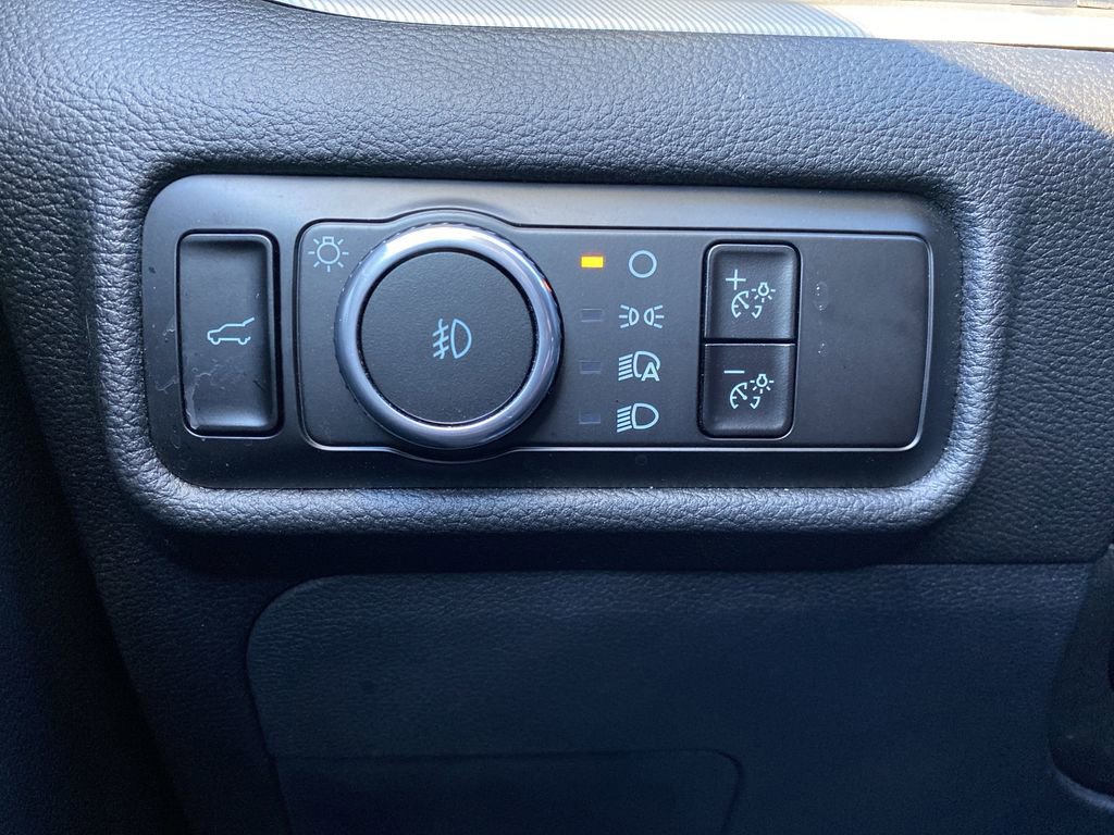 Certified 2023 Ford Explorer XLT w/ Equipment Group 202A image 30