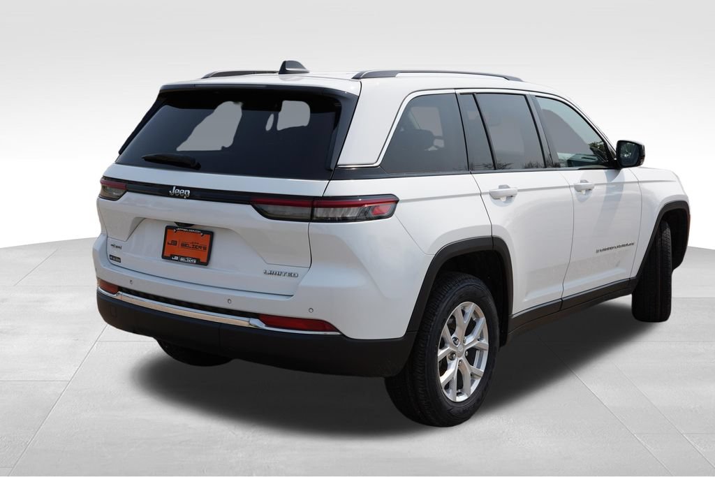 Used 2023 Jeep Grand Cherokee Limited AWD/4WD image 5
