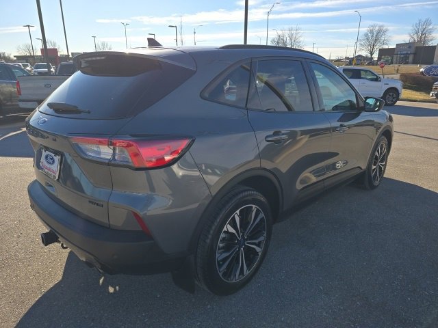 Certified 2022 Ford Escape SEL w/ SEL Stealth AWD Package image 4