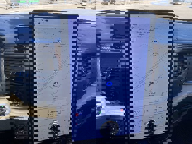 Certified 2024 Ford Expedition Max Platinum image 17