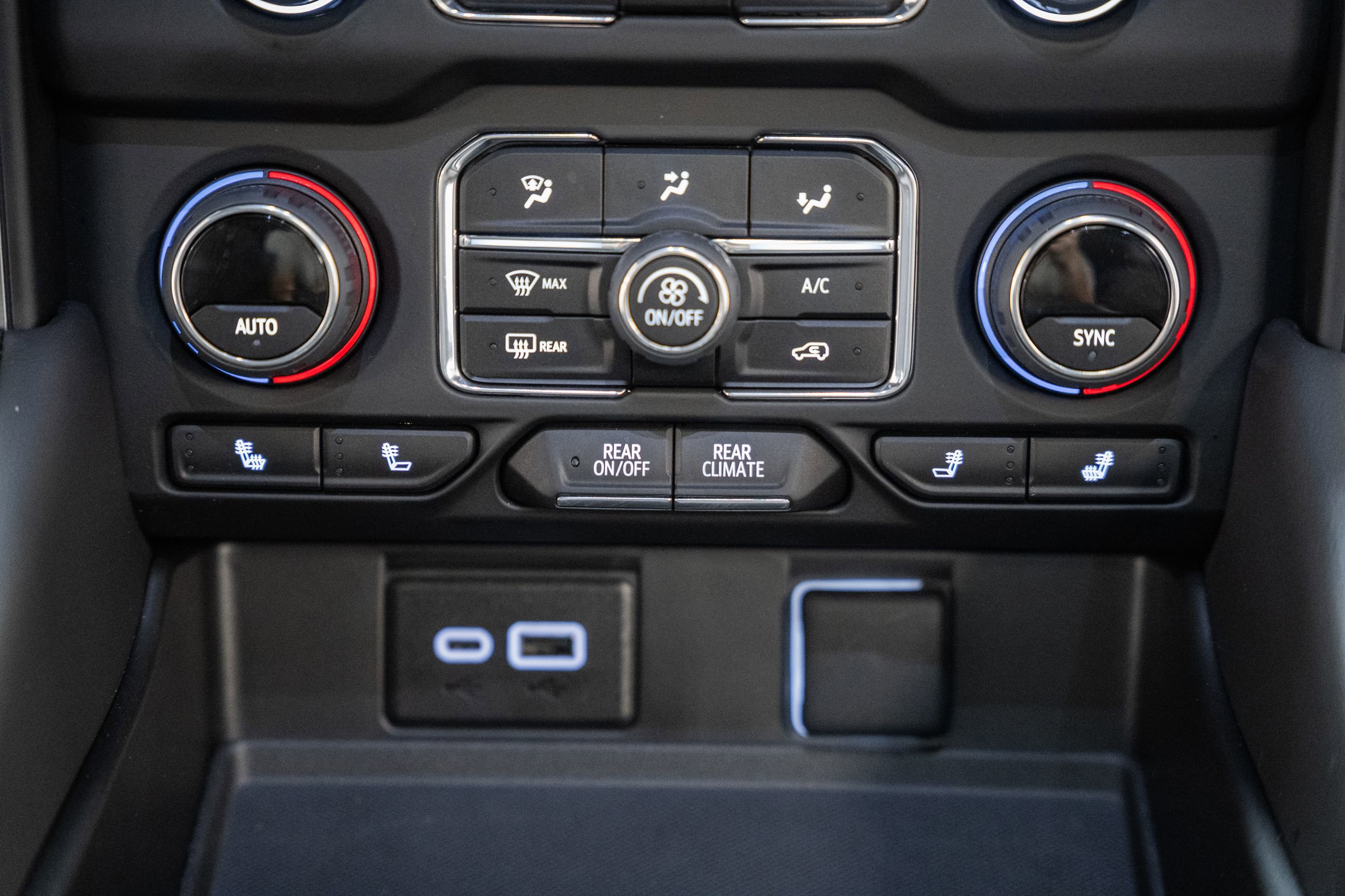 Used 2024 Chevrolet Tahoe Z71 image 29