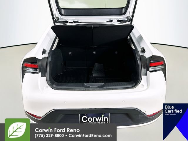 Used 2025 Toyota Prius LE image 26