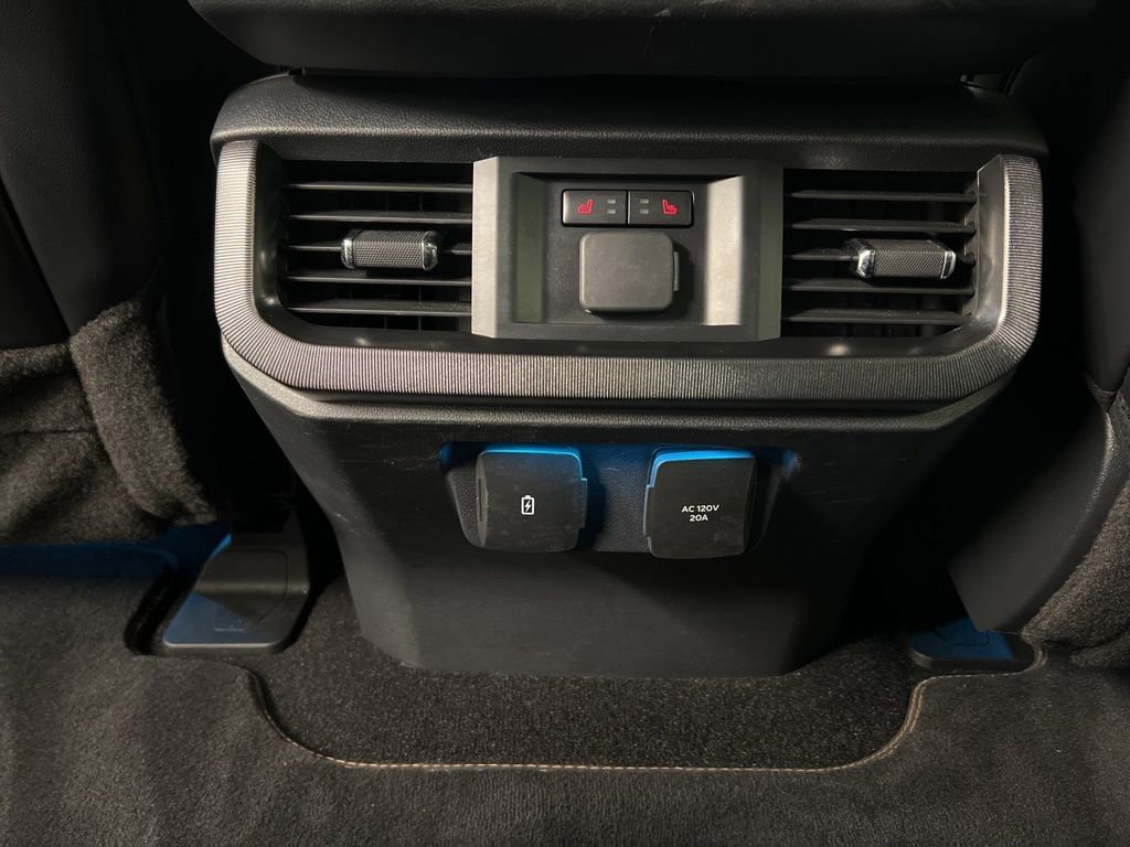 Certified 2022 Ford F150 Platinum w/ Equipment Group 701A High image 36