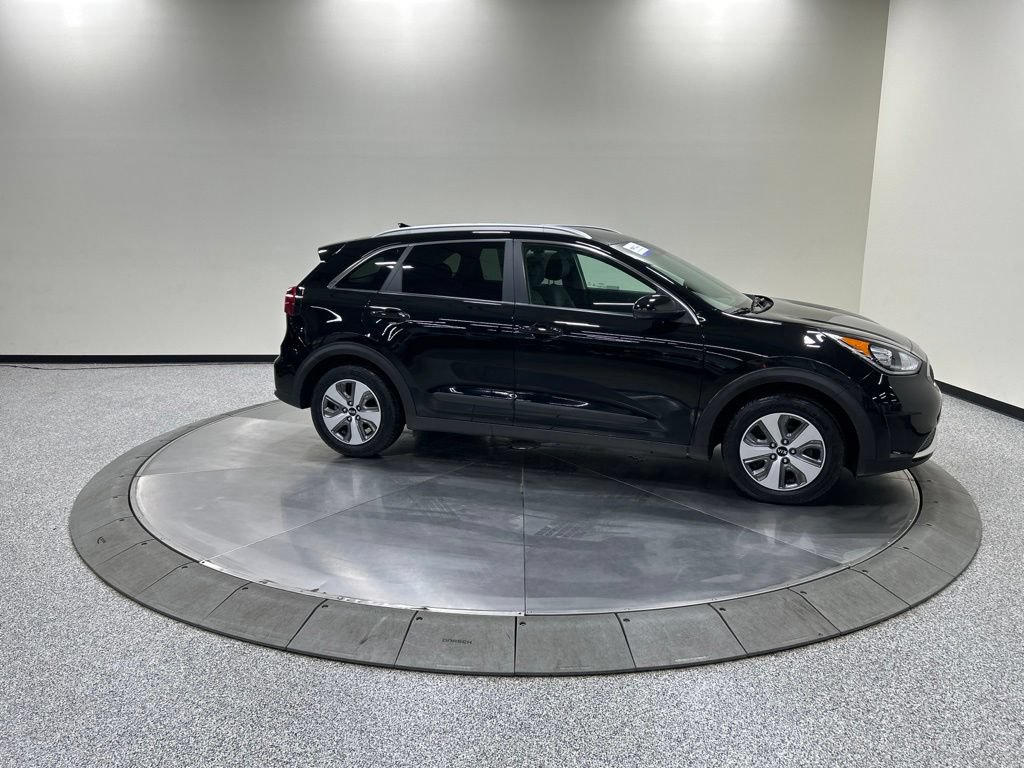 Used 2019 Kia Niro LX FWD image 6