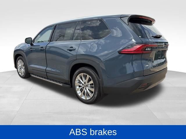 Used 2025 Toyota Grand Highlander AWD image 3