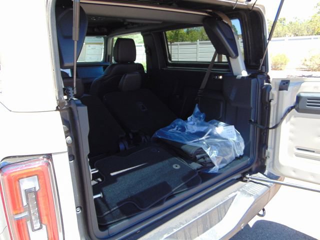 Certified 2025 Ford Bronco Badlands w/ Sasquatch Package AWD/4WD image 23