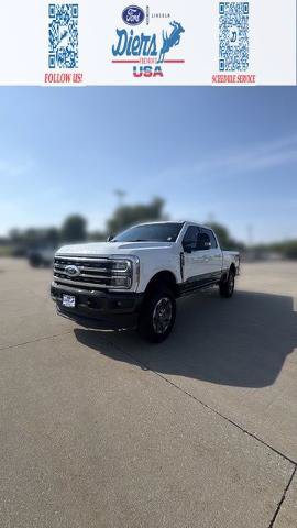 Certified 2025 Ford F350 King Ranch w/ FX4 Off-Road Package AWD/4WD image 12