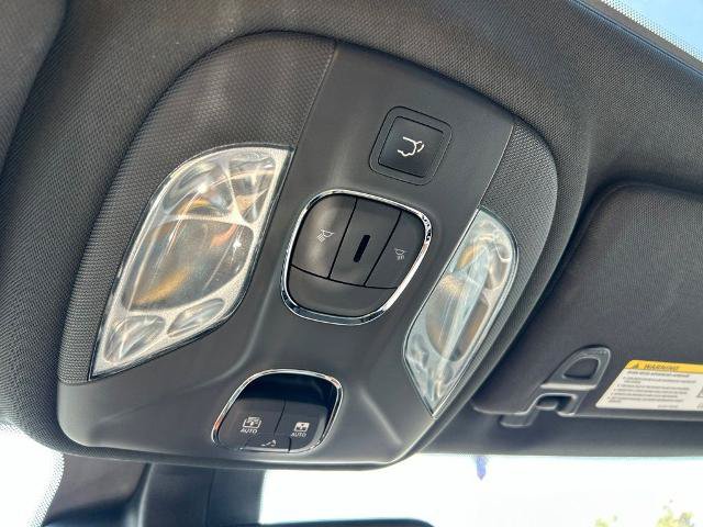 Used 2022 Jeep Compass High Altitude AWD/4WD image 38