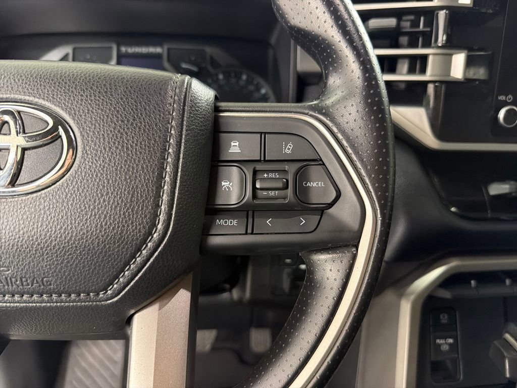 Used 2025 Toyota Tundra SR5 AWD/4WD image 21