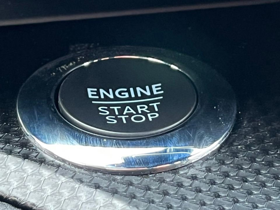 Certified 2022 Ford Explorer ST-Line w/ Class IV Trailer Tow Package image 38